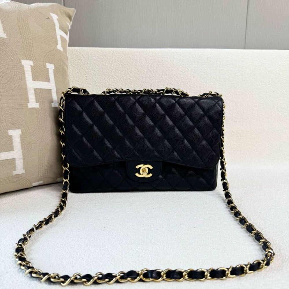 Chanel Women Pre-Loved Bag Very Good Condition